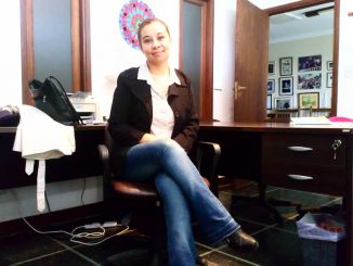 Escritora Mariana Boh