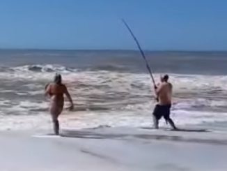 Rescate en las playas de Mar del Sud